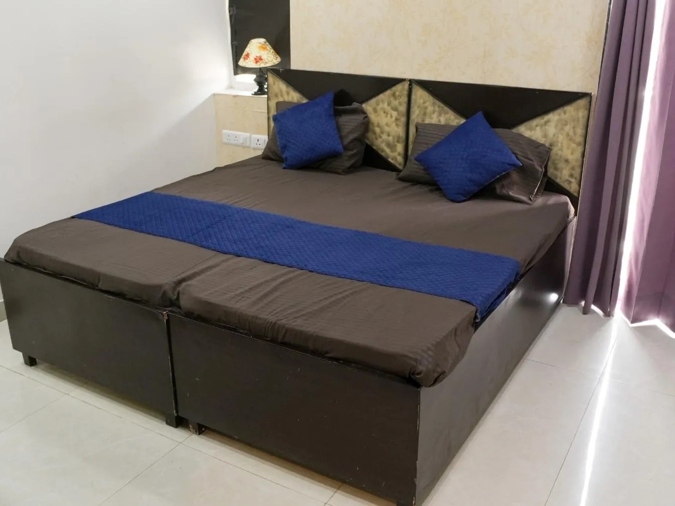 AR Girls PG 955 Sector 21 , Gurgaon