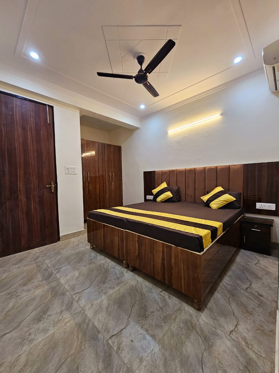 AR Girls PG 779 Sector 21, Gurgaon